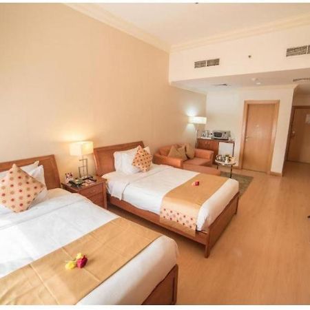 Al Safir Tower - Residence Al Manamah Esterno foto