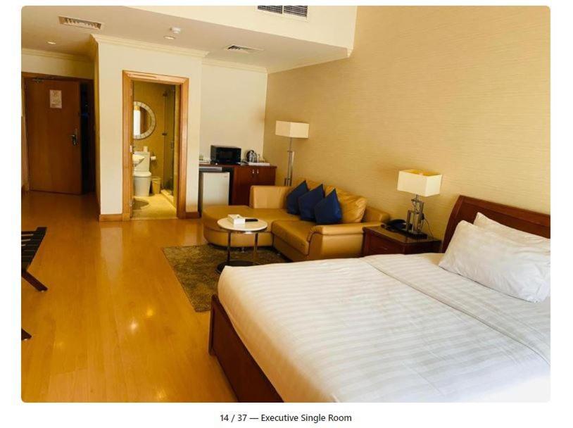 Al Safir Tower - Residence Al Manamah Esterno foto